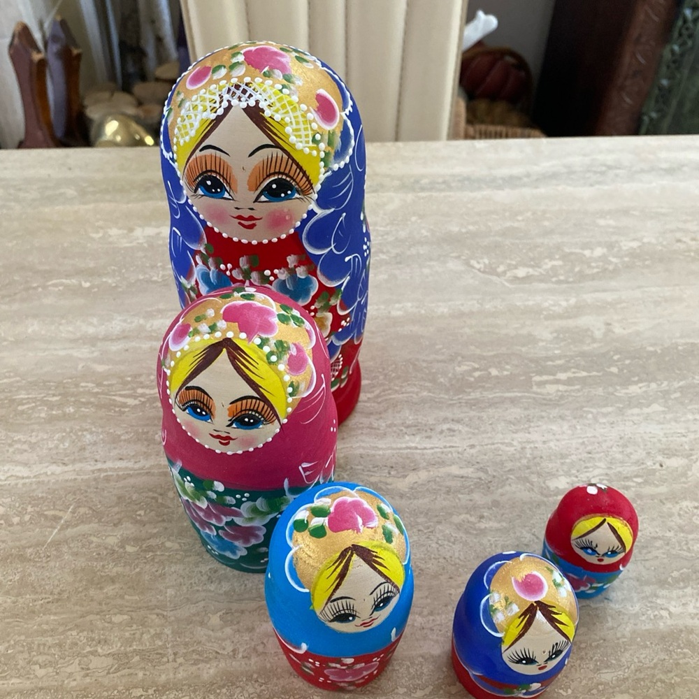 Russian doll Matreshka Wooden Hand Painted